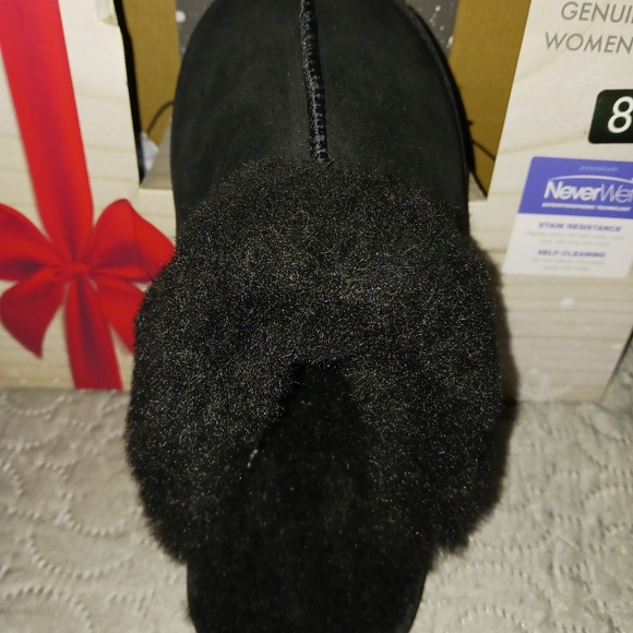 NWT! PAWZ by BEAR PAW SLIPPERS (ONLY have size 6 left) - Picture 7 of 10